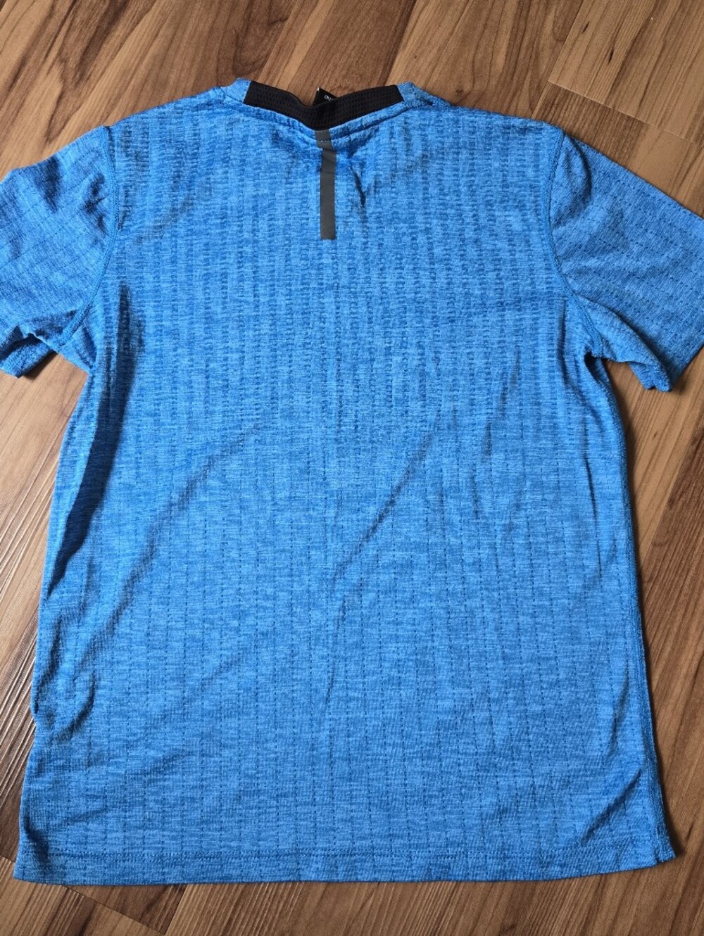 Boys 8 Set of 2 Blue Athletic Short Sleeve Crew Neck T-shirts EUC adidas - Picture 6 of 10